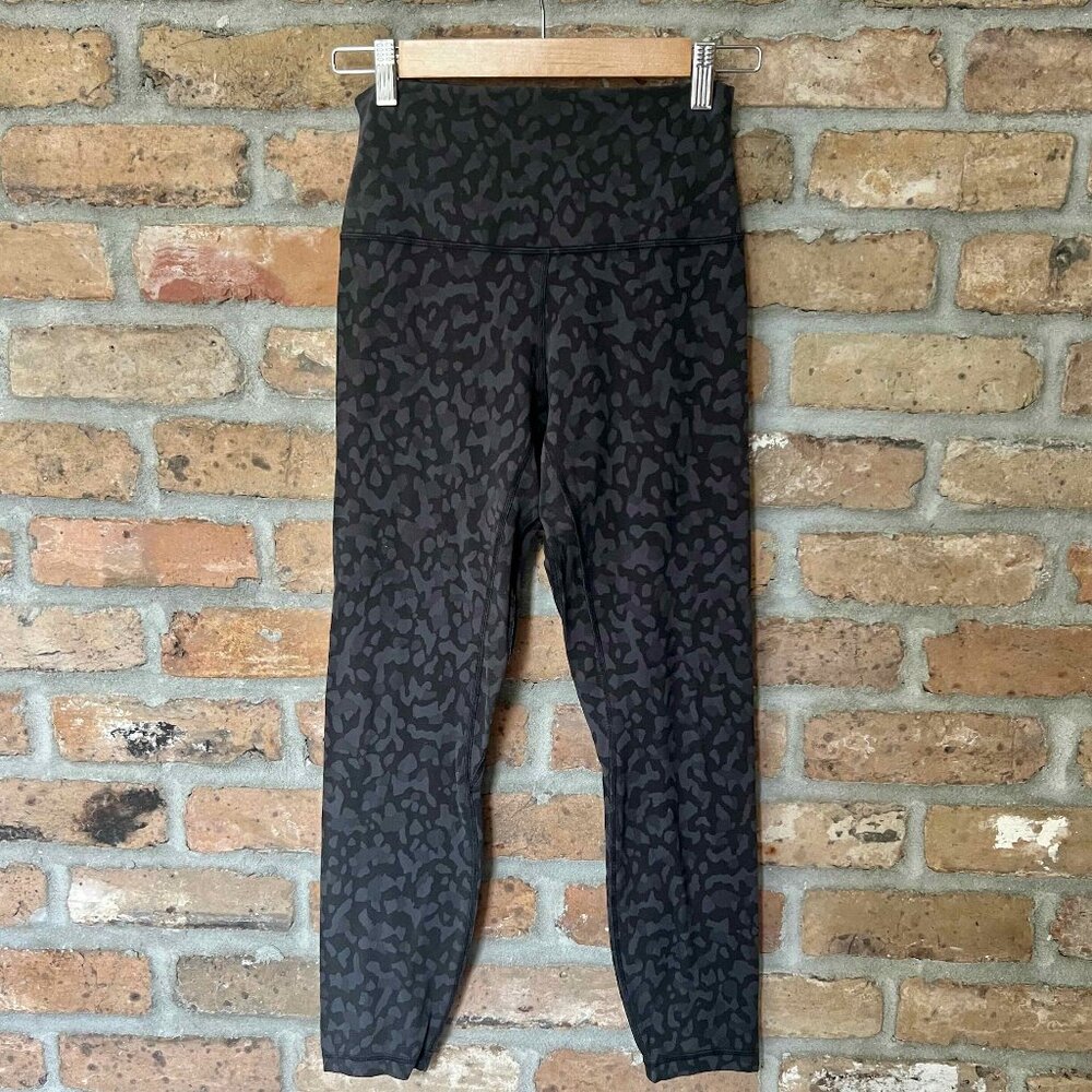 Lululemon Black Gray High-Rise 25" Camo Leggings Women's Size 2 - Picture 5 of 10